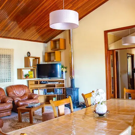 Casa De Silvares